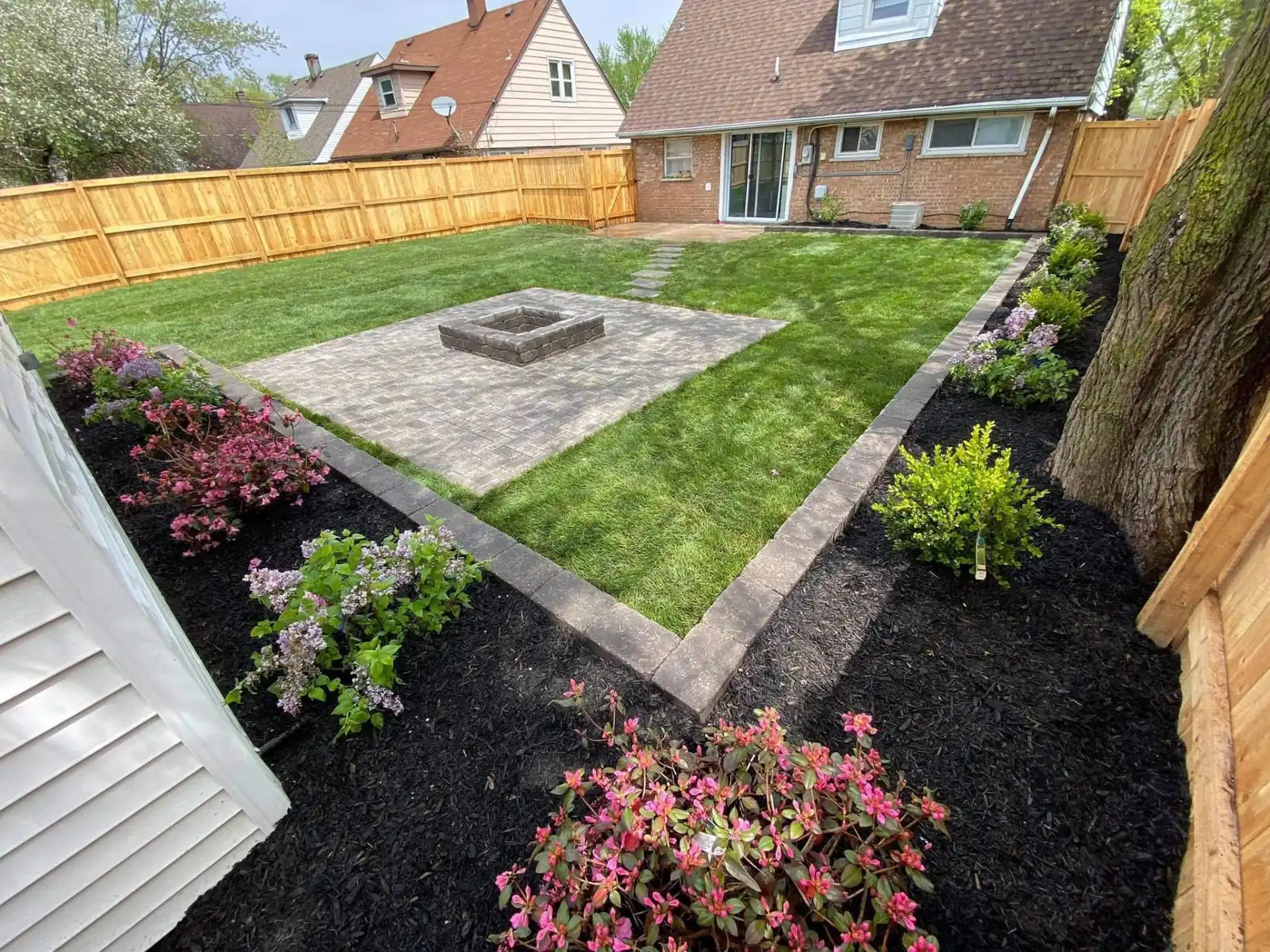 Backyard Fire Pit & Landscaping - Northwood Landscaping project in Greater Vancouver