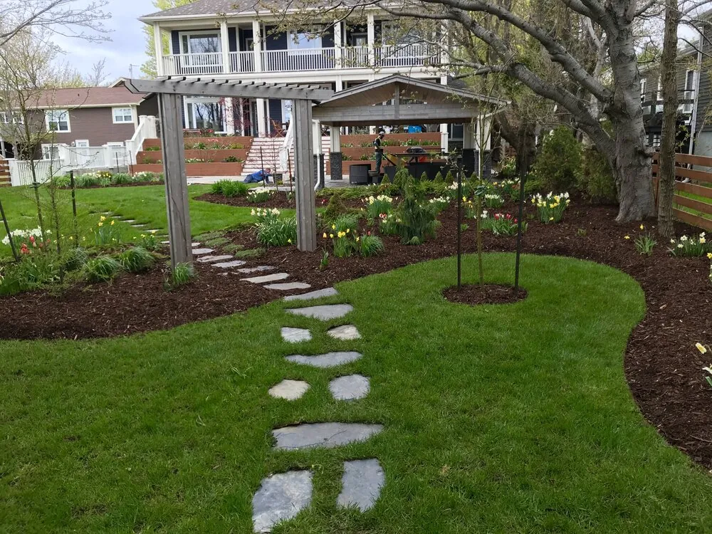 Garden Stepping Stone Path - Northwood Landscaping project in Greater Vancouver