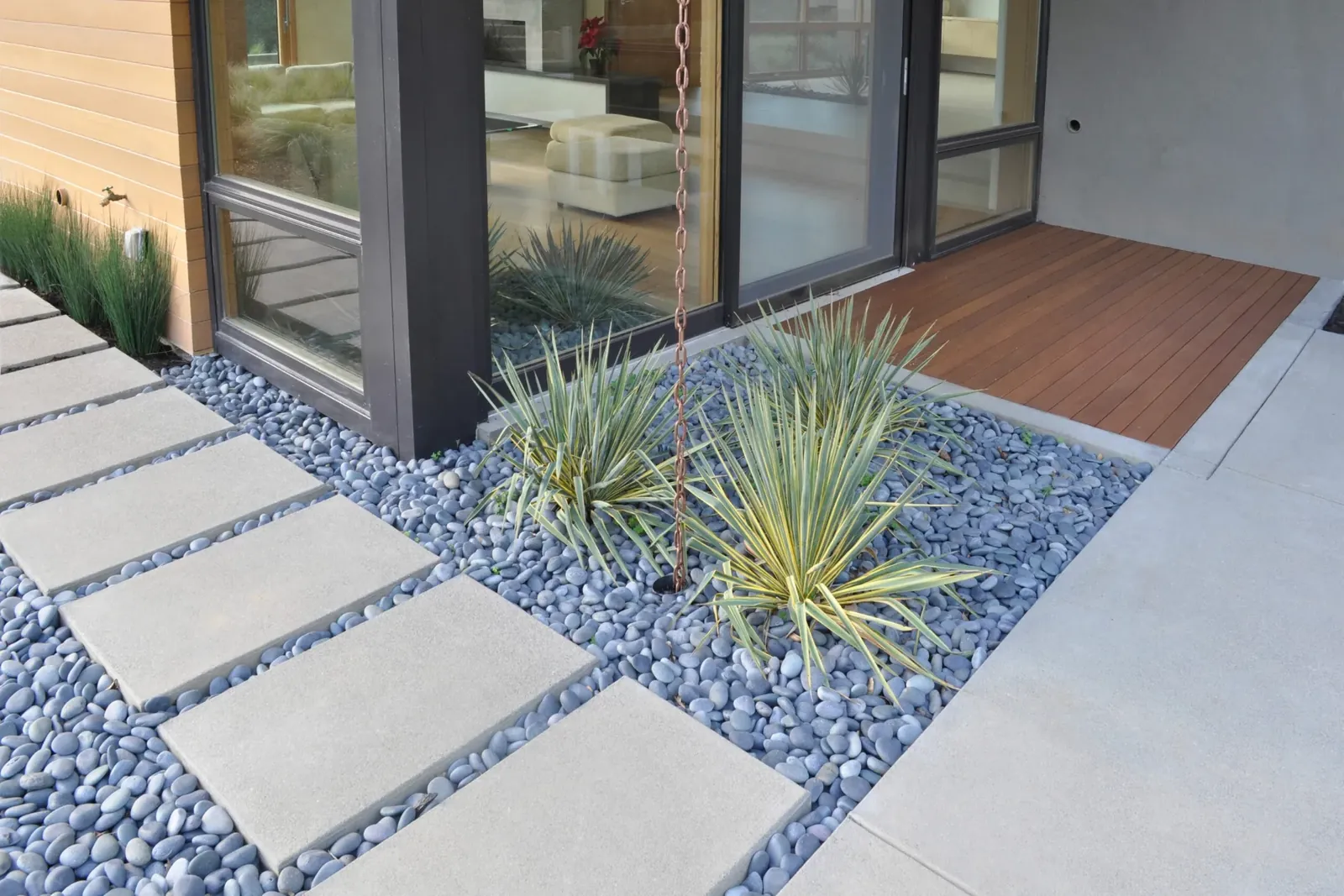 Modern Rock Landscape - Northwood Landscaping project in Greater Vancouver